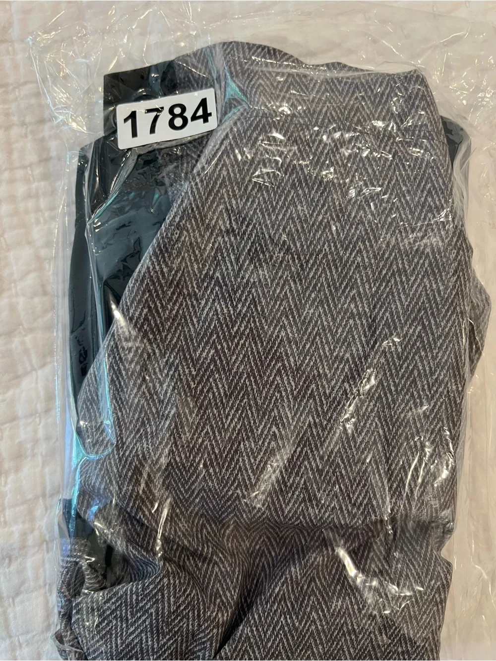 Lululemon Shorts Mens Medium Gray T.H.E. 11” Inseam Linerless Athletic Active